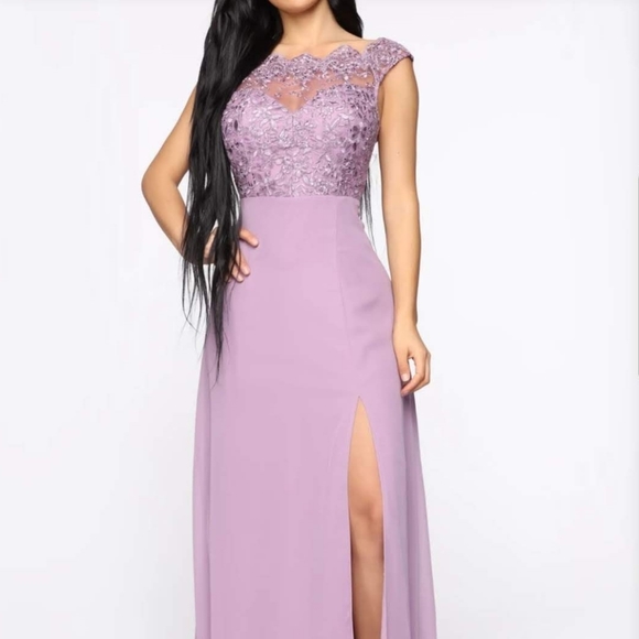 Dress - Picture 1 of 1